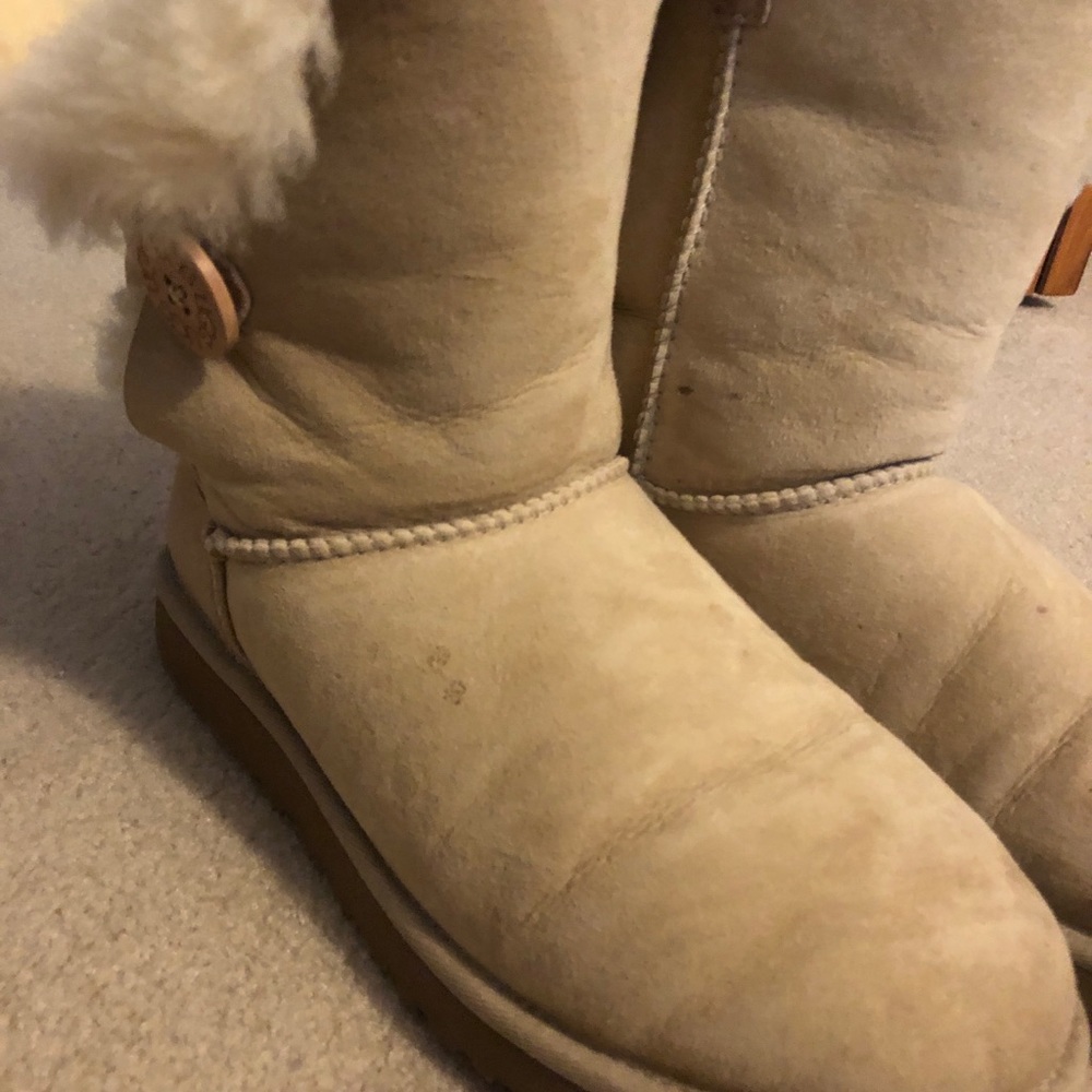 8 Ugg Bailey Button - Sand - image 2